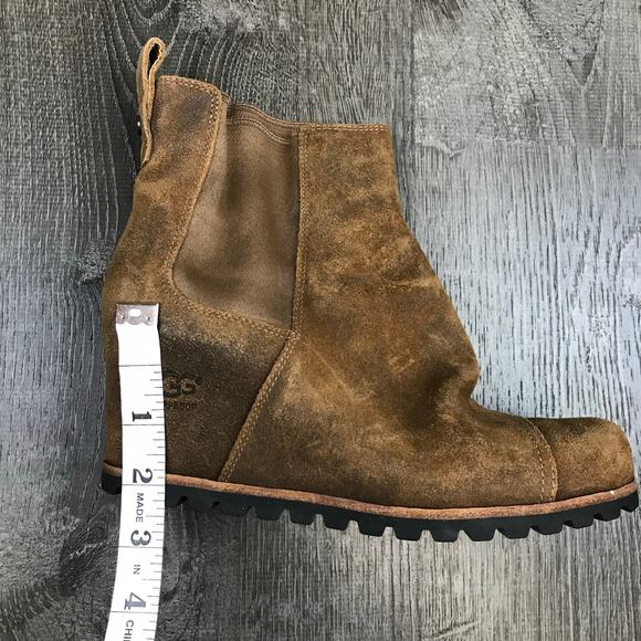 UGG Pax Waterproof Chipmunk Brown Leather Wedge Booties - Picture 8 of 15